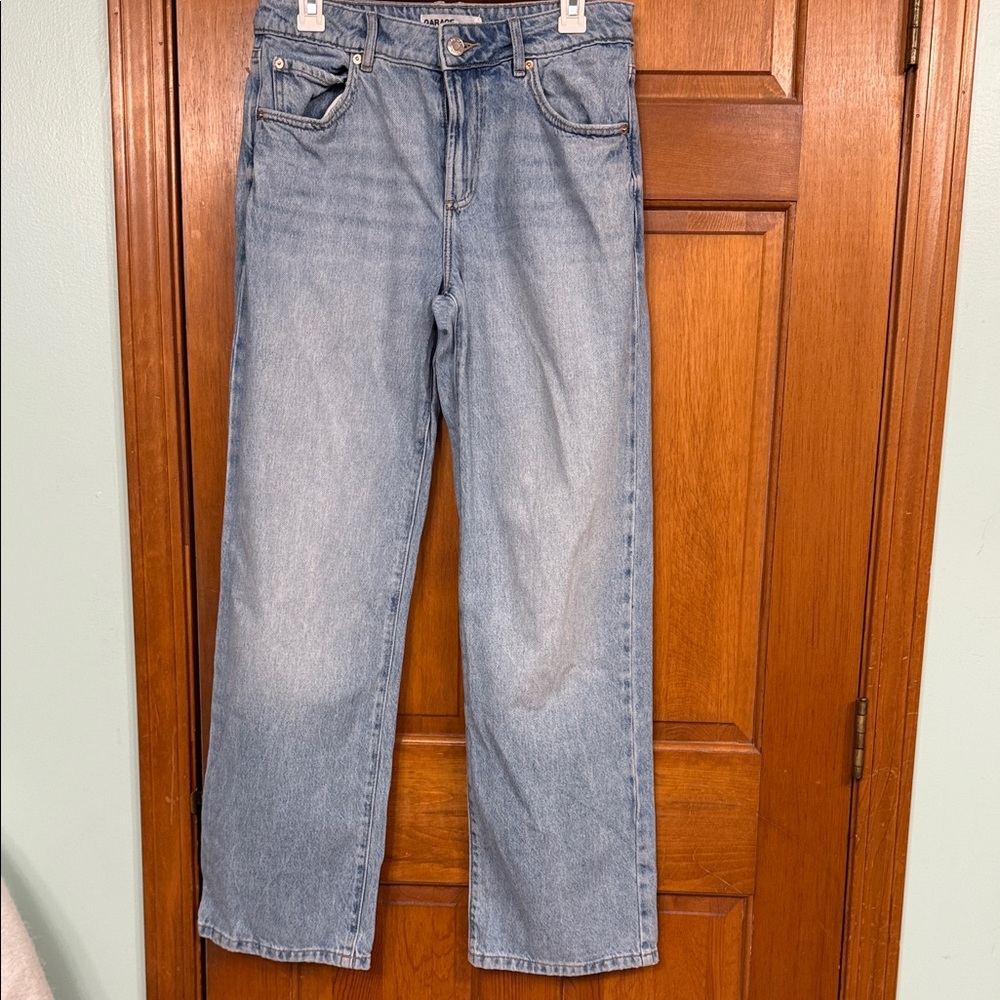 Garage Light Wash Straight Leg Jeans